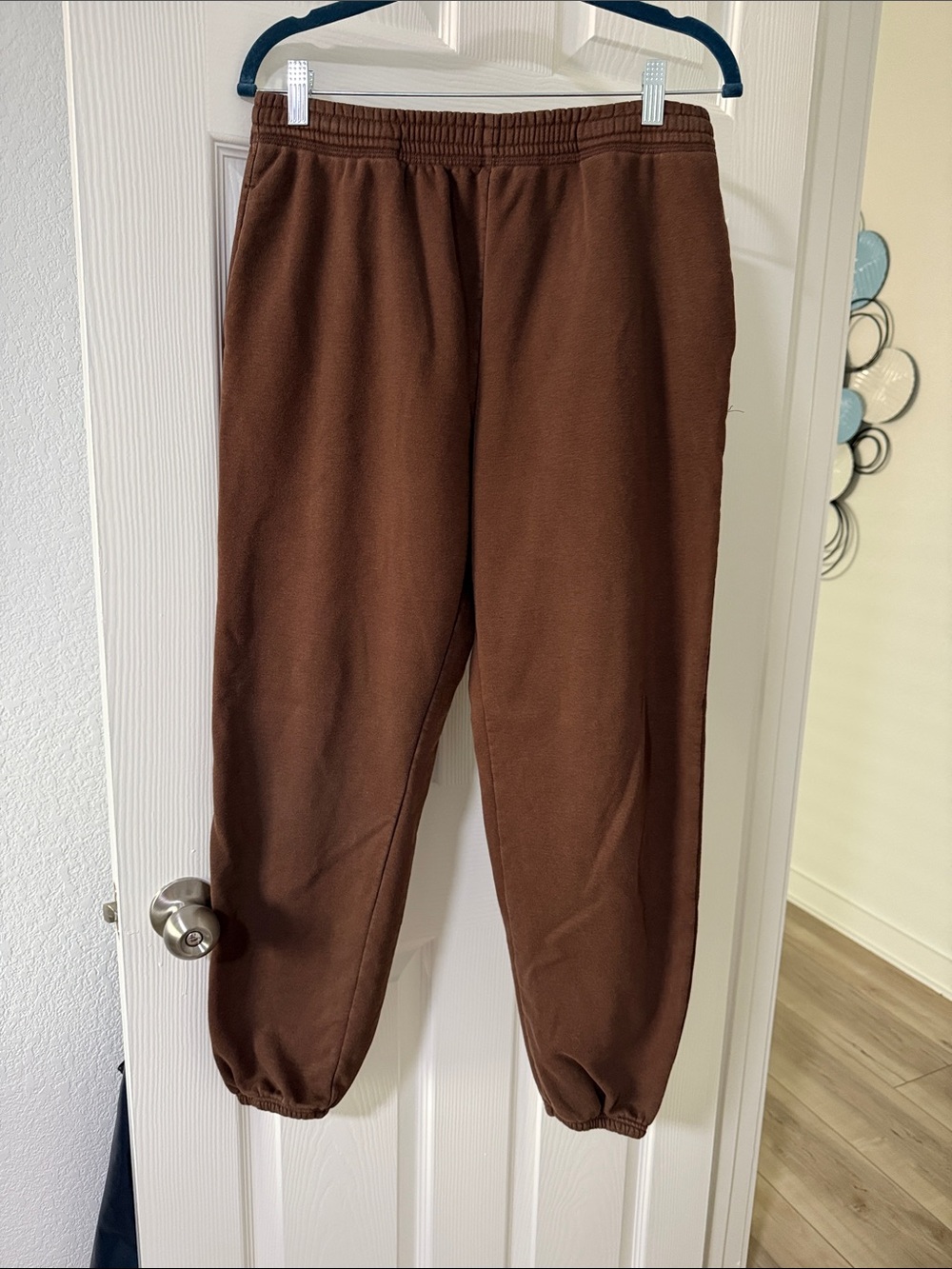 Beyond Yoga  Chocolate Brown Elastic Waist Sweatpants